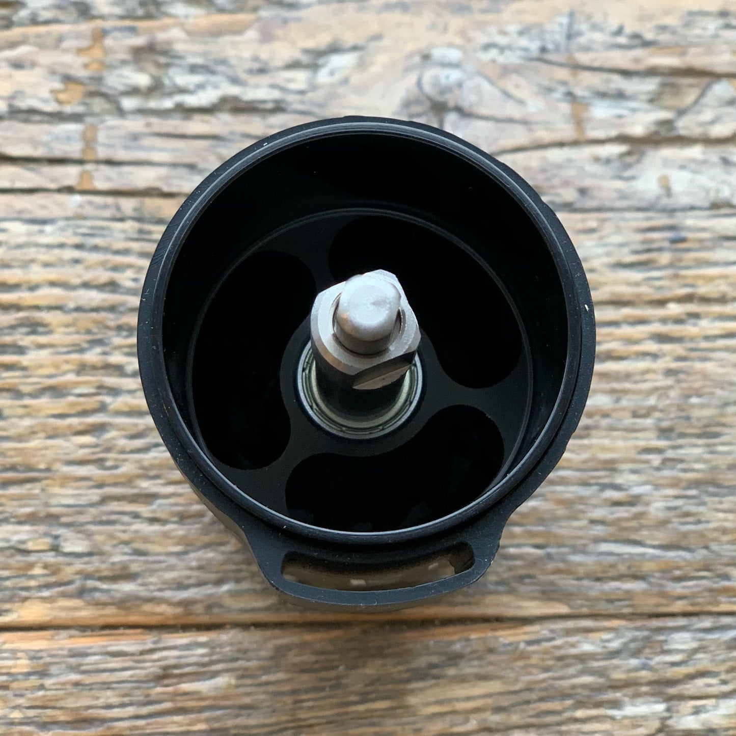 AERGRIND BLACK (34925936659)