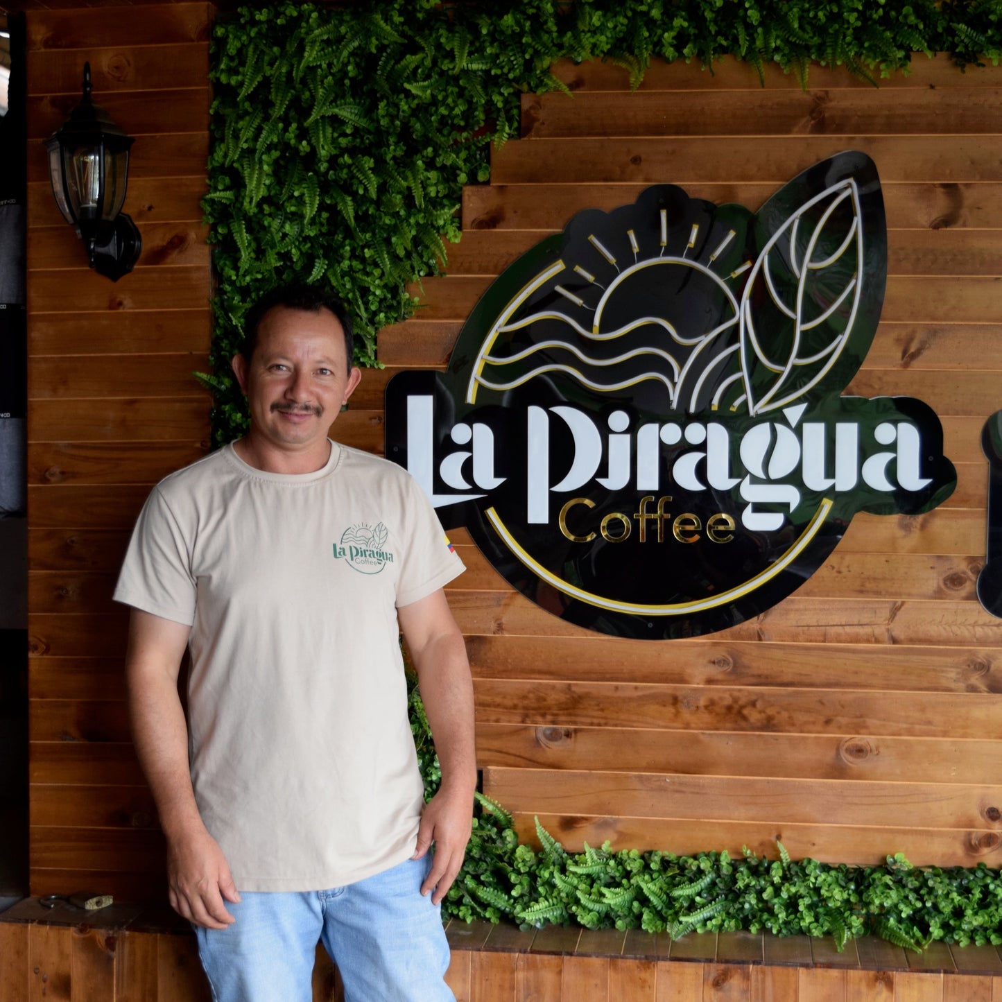 LA PIRAGUA